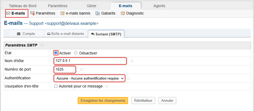 Adresse support@delvaux.example, onglet Sortant (SMTP) : état Activer, hôte 127.0.0.1, port 1025, aucune authentification