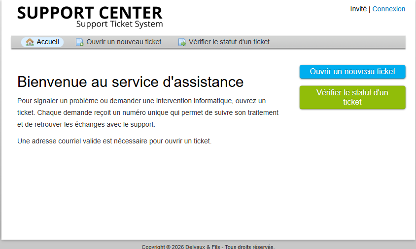 Portail utilisateur en français avec les boutons Ouvrir un nouveau ticket et Vérifier le statut d'un ticket